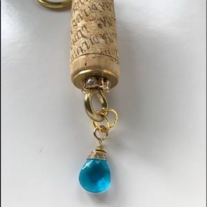Floating wine cork gold keychain